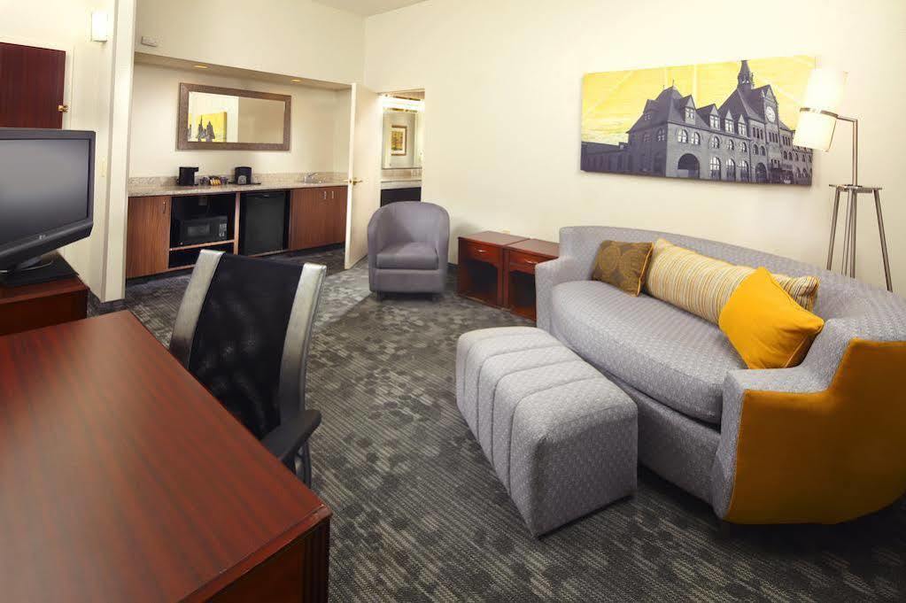 Courtyard By Marriott Princeton Exterior photo
